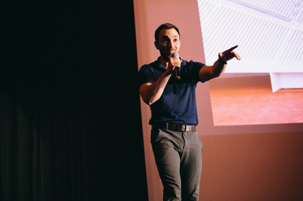 Swinging On The Lamp Posts Designing For Play In The Modern City – Colin&nbsp;MacDonald