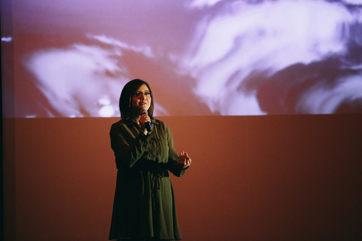 Translating Earth’s History: Microscopic Shells Tells Us About Our Past & Future – Elisa Bonnin – Ignite Seattle&nbsp;37