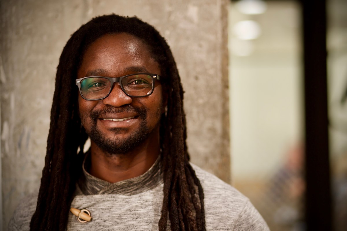 Simon Okelo – Turning Orphanages Into Creative Hubs (Ignite Seattle&nbsp;40)